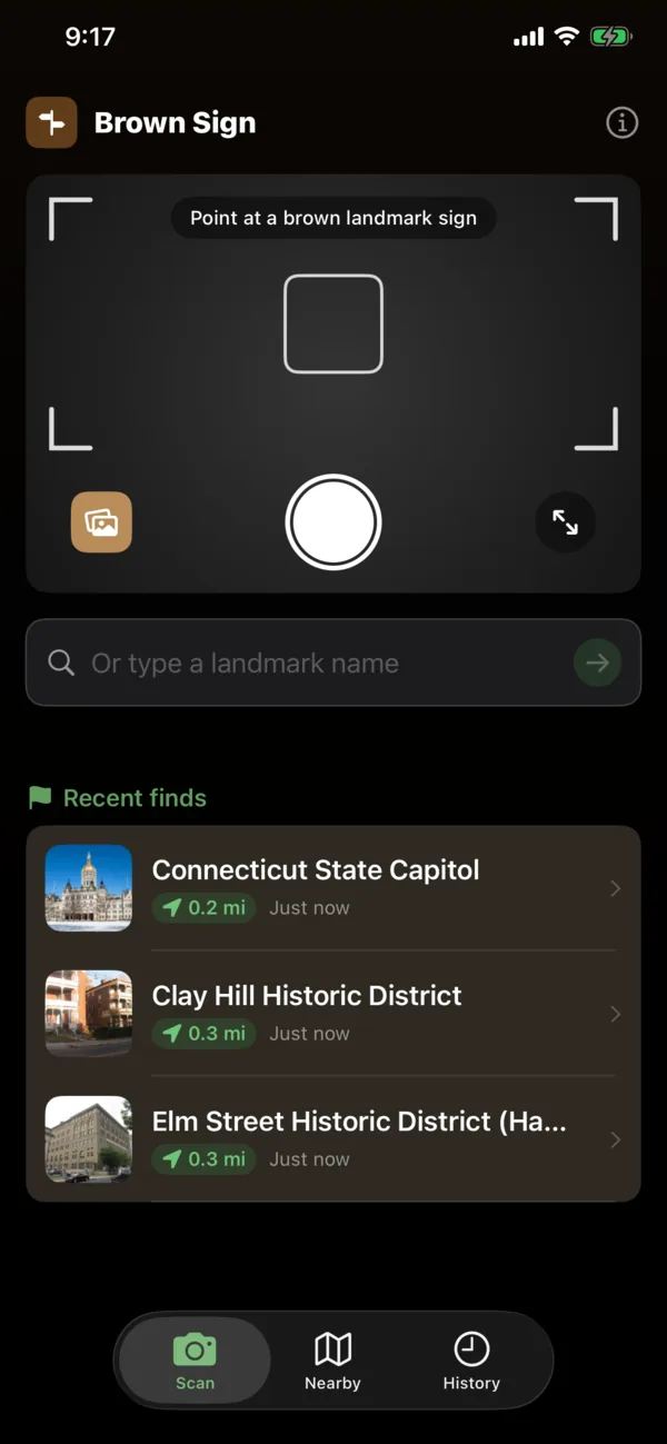 The Scan tab, with the camera ready to photograph a brown landmark sign.